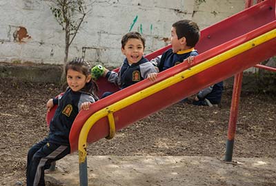 patio prebásica liceo las mercedes